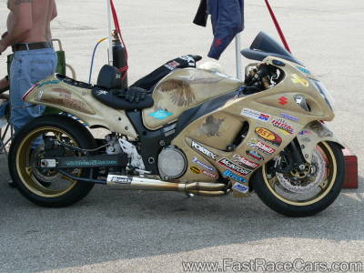 Gold Suzuki 1300cc Hayabusa Gold Suzuki 1300cc Hayabusa
